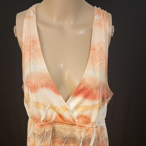 Light stretch dress, satin feel fabric - Picture 1 of 2